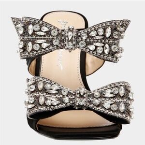 Midge by Betsey Johnson
